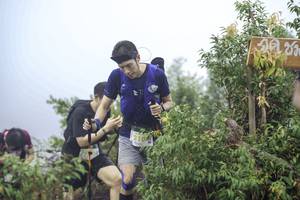 BIB: 2100
                            <button type="button" onclick="openModal(24736803)" class="btn btn-primary btn-sm float-right btn-popup" data-toggle="modal" data-target=".modal-high-quality">
                        <i class="fas fa-shopping-cart"></i> Add to Cart
                    </button>
                                            <button type="button" onclick="isThisMe(24736803, true)" class="btn btn-success btn-sm float-right btn-popup btn-isme hidden" data-toggle="tooltip" data-placement="bottom" title="นี่คือรูปของคุณใช่ไหม คลิกที่นี่เพื่อเอาเข้าอัลบั้ม">
                        <i class="fas fa-plus"></i> Add to album
                    </button>
                    <button type="button" onclick="isThisMe(24736803, false)" class="btn btn-warning btn-sm float-right btn-popup btn-isnotme hidden">
                        <i class="fas fa-ban"></i> Remove from album
                    </button>